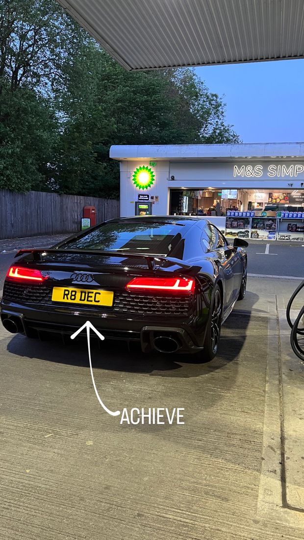 Audi R8